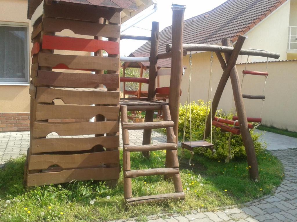 Ferienwohnung Tulipan Vendeghaz Hajdúszoboszló Exterior foto