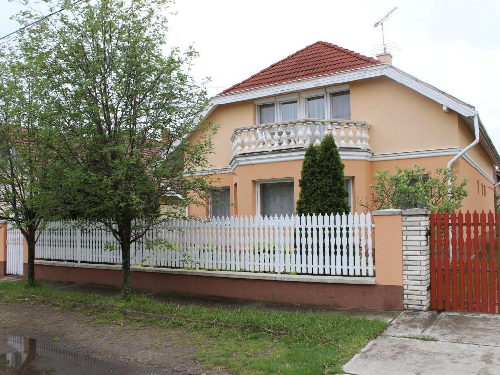 Ferienwohnung Tulipan Vendeghaz Hajdúszoboszló Exterior foto
